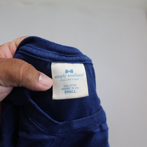 Simply Southern Men Blue Tee Shirt "Camping Is My Happy Place" Size Small - Picture 8 of 9